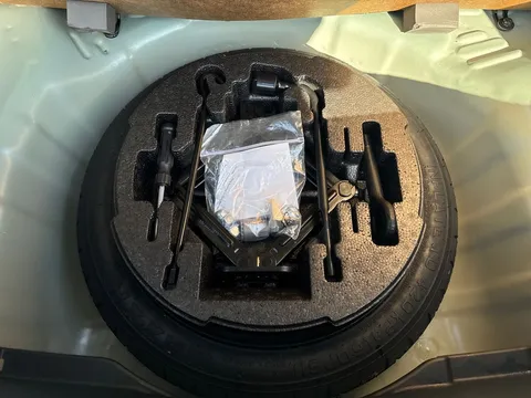 DY24MLN Hyundai i10 1.0 T-GDi N Line 5dr Thumbnail #37