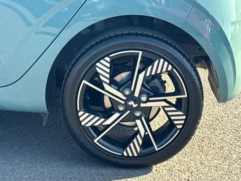 DY24MLN Hyundai i10 1.0 T-GDi N Line 5dr Thumbnail #27