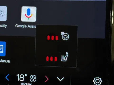 KR23MFY Volvo XC60 2.0 B4D Plus Dark 5dr AWD Geartronic Thumbnail #30