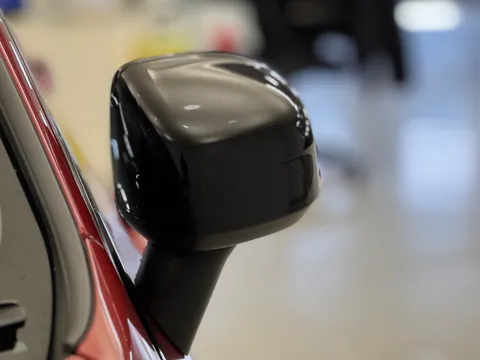 KR23MFY Volvo XC60 2.0 B4D Plus Dark 5dr AWD Geartronic Thumbnail #33