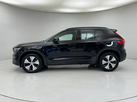 DS72XFD Volvo XC40 1.5 T4 Recharge PHEV Plus Dark 5dr Auto Thumbnail #3