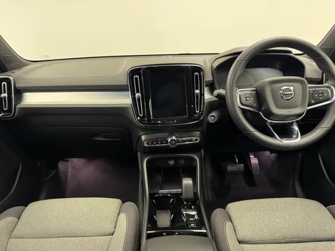DS72XFD Volvo XC40 1.5 T4 Recharge PHEV Plus Dark 5dr Auto Thumbnail #12