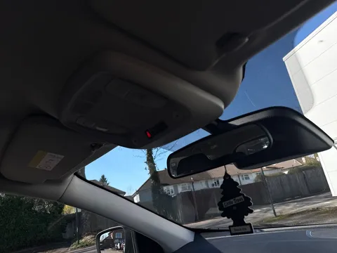 HT19OJD Renault Kadjar 1.3 TCE Iconic 5dr Thumbnail #20