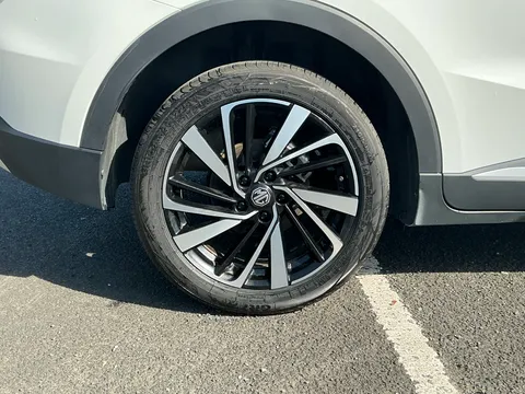 LC74UXO Mg Motor Uk Zs 1.5 Hybrid+ Trophy 5dr Auto Thumbnail #12