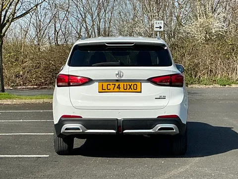 LC74UXO Mg Motor Uk Zs 1.5 Hybrid+ Trophy 5dr Auto Thumbnail #14