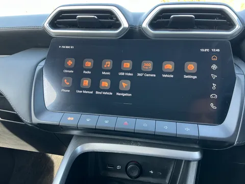 LC74UXO Mg Motor Uk Zs 1.5 Hybrid+ Trophy 5dr Auto Thumbnail #27