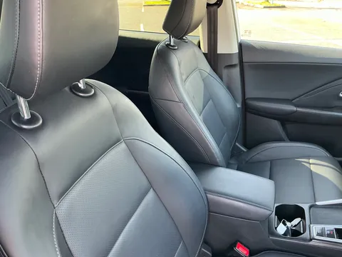 LC74UXO Mg Motor Uk Zs 1.5 Hybrid+ Trophy 5dr Auto Thumbnail #36