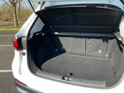 LC74UXO Mg Motor Uk Zs 1.5 Hybrid+ Trophy 5dr Auto Thumbnail #42