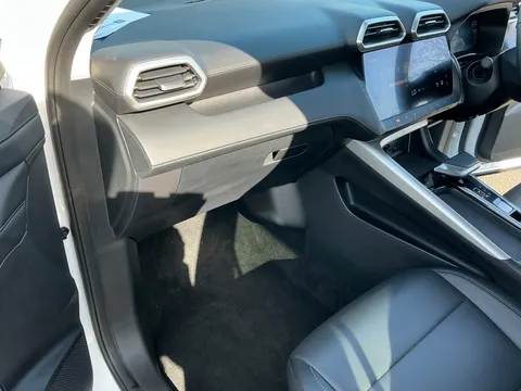 LC74UXO Mg Motor Uk Zs 1.5 Hybrid+ Trophy 5dr Auto Thumbnail #48