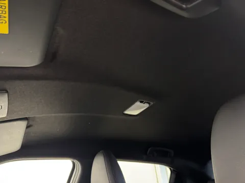 OW25AYY Nissan Juke 1.0 DiG-T N-Connecta 5dr Thumbnail #17