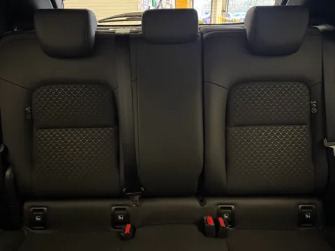 OW25AYY Nissan Juke 1.0 DiG-T N-Connecta 5dr Thumbnail #19