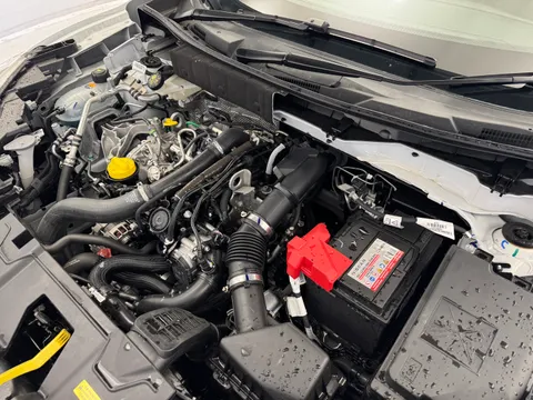 OW25AYY Nissan Juke 1.0 DiG-T N-Connecta 5dr Thumbnail #30