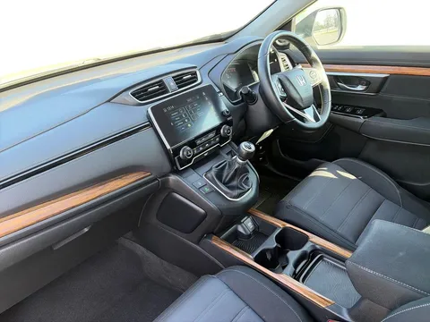 DY19UHL Honda CR-V 1.5 VTEC Turbo SE 5dr 2WD Thumbnail #3