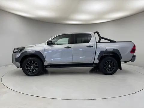 DS23HNX Toyota Hilux Invincible X D/Cab Pick Up 2.8 D-4D Auto Thumbnail #8