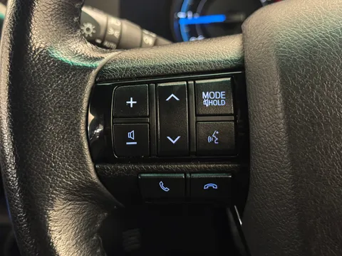 DS23HNX Toyota Hilux Invincible X D/Cab Pick Up 2.8 D-4D Auto Thumbnail #21