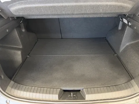 MC74ODJ Dacia Duster 1.2 TCe 130 Journey 5dr Thumbnail #9