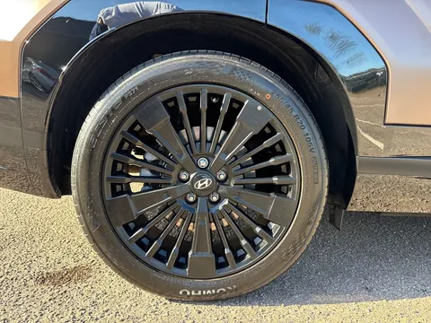 MH75WBY Hyundai Santa Fe 1.6 TGDi Hybrid Calligraphy 5dr 4WD Auto Thumbnail #6