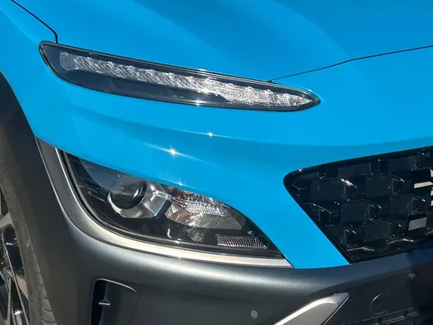 AF23WDP Hyundai Kona 1.0 TGDi 48V MHEV Premium 5dr Thumbnail #15