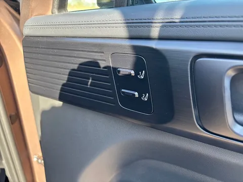 MH75WBY Hyundai Santa Fe 1.6 TGDi Hybrid Calligraphy 5dr 4WD Auto Thumbnail #18