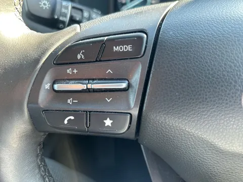 AF23WDP Hyundai Kona 1.0 TGDi 48V MHEV Premium 5dr Thumbnail #22