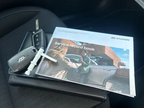 DU22WXD Hyundai Kona 1.0 TGDi 48V MHEV SE Connect 5dr Thumbnail #22