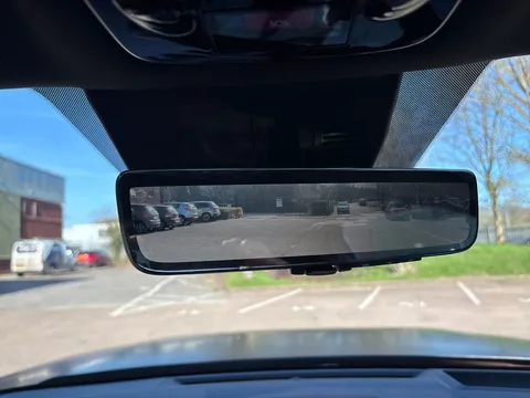 MH75WBY Hyundai Santa Fe 1.6 TGDi Hybrid Calligraphy 5dr 4WD Auto Thumbnail #29