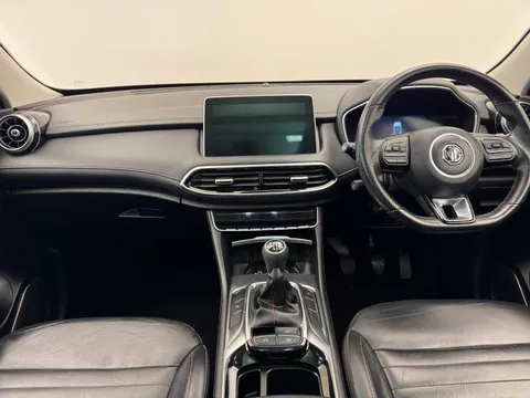 DV22OKH Mg Motor Uk Hs 1.5 T-GDI Exclusive 5dr Thumbnail #9