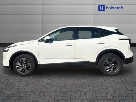 FY72VPG Nissan Qashqai 1.3 DiG-T MH 158 Acenta Premium 5dr Thumbnail #6
