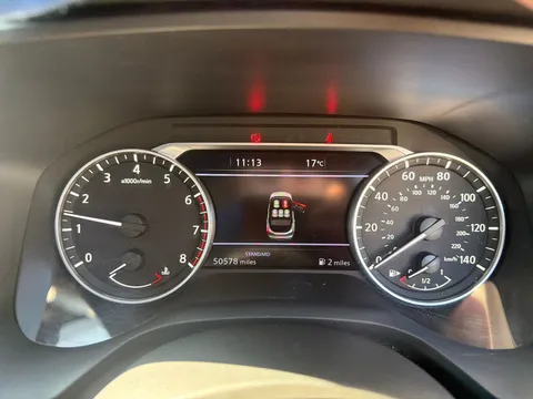 FY72VPG Nissan Qashqai 1.3 DiG-T MH 158 Acenta Premium 5dr Thumbnail #13