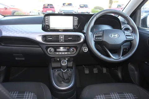 DG25CJY Hyundai i10 1.0 [63] Premium 5dr [Nav] Thumbnail #13