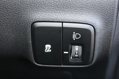 DG25CJY Hyundai i10 1.0 [63] Premium 5dr [Nav] Thumbnail #17