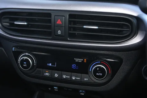 DG25CJY Hyundai i10 1.0 [63] Premium 5dr [Nav] Thumbnail #26