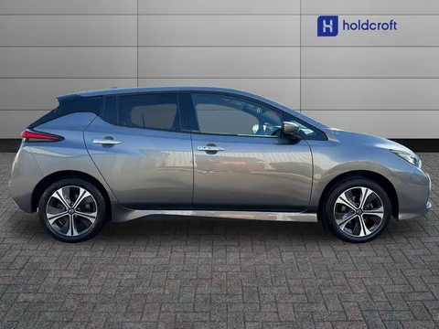 2 of 25 for Nissan LEAF 160kW e+ Tekna 62kWh 5dr Auto