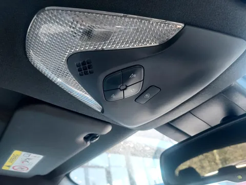 MF68UBM Toyota C-HR 1.8 Hybrid Dynamic 5dr CVT Thumbnail #23