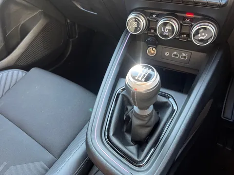 HN25PNX Renault Clio 1.0 TCe 90 Esprit Alpine 5dr Thumbnail #15