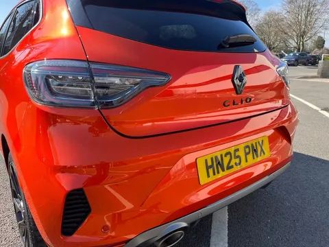 HN25PNX Renault Clio 1.0 TCe 90 Esprit Alpine 5dr Thumbnail #29