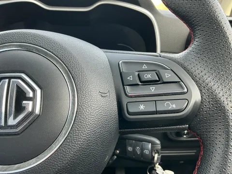 DE73YDK Mg Motor Uk Zs 1.5 VTi-TECH Exclusive 5dr Thumbnail #32