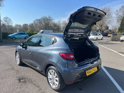 23 of 32 for Renault Clio 0.9 TCE 90 Dynamique Nav 5dr