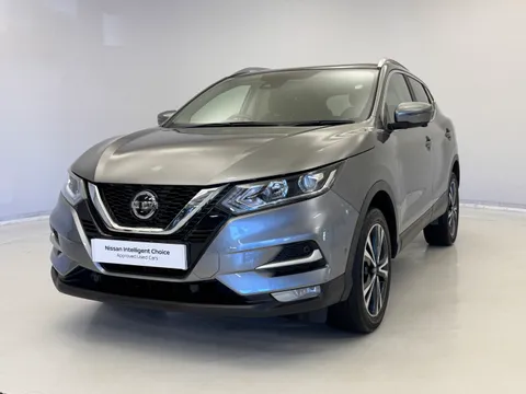 DP70RFY Nissan Qashqai 1.7 dCi N-Connecta 5dr [Glass Roof Pack] Thumbnail #7