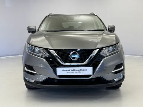 DP70RFY Nissan Qashqai 1.7 dCi N-Connecta 5dr [Glass Roof Pack] Thumbnail #5
