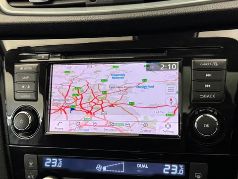 DP70RFY Nissan Qashqai 1.7 dCi N-Connecta 5dr [Glass Roof Pack] Thumbnail #28