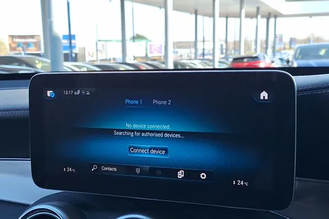 KR71AWY Mercedes-Benz GLC GLC 220d 4Matic AMG Line Premium 5dr 9G-Tronic Thumbnail #34