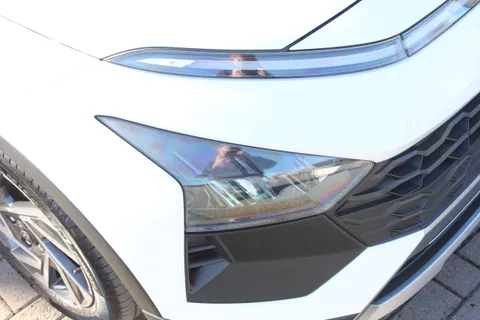 EJ24VFW Hyundai Bayon 1.0 TGDi Advance 5dr Thumbnail #4