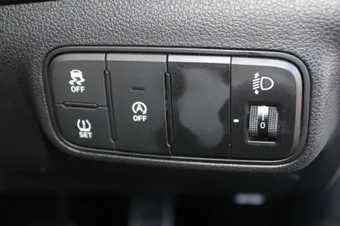 EJ24VFW Hyundai Bayon 1.0 TGDi Advance 5dr Thumbnail #17