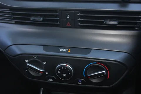 EJ24VFW Hyundai Bayon 1.0 TGDi Advance 5dr Thumbnail #25