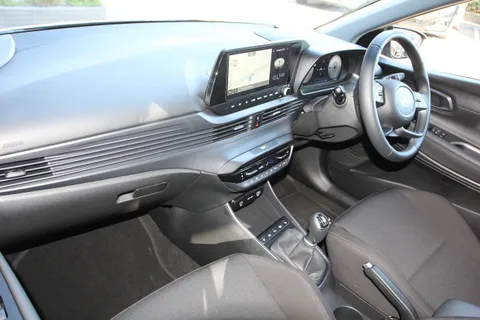 MD75NKC Hyundai i20 1.0T GDi Premium 5dr Thumbnail #9