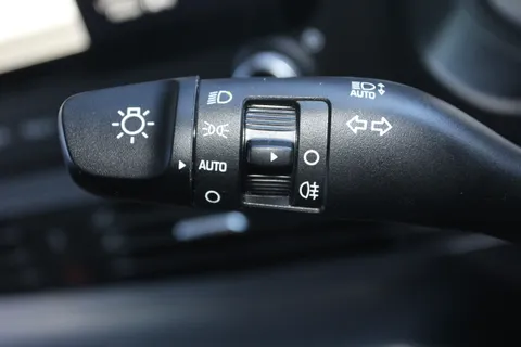 MD75NKC Hyundai i20 1.0T GDi Premium 5dr Thumbnail #21