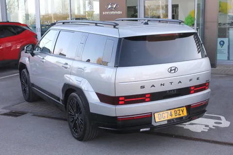 DG74BZY Hyundai Santa Fe 1.6 TGDi Plug-in Hybrid Calligraphy 5dr 4WD Auto Thumbnail #4