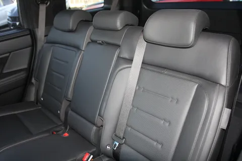 DG74BZY Hyundai Santa Fe 1.6 TGDi Plug-in Hybrid Calligraphy 5dr 4WD Auto Thumbnail #13