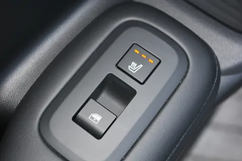 DG74BZY Hyundai Santa Fe 1.6 TGDi Plug-in Hybrid Calligraphy 5dr 4WD Auto Thumbnail #15